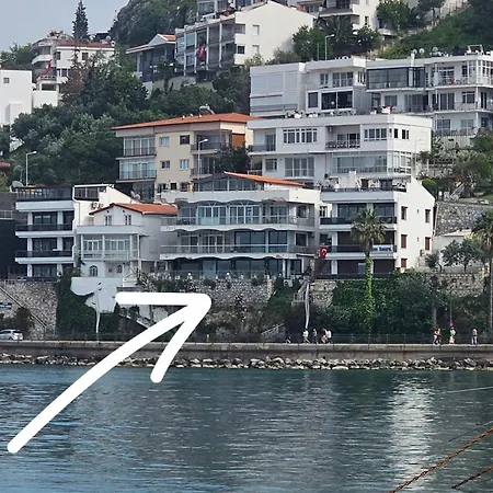 Waterfront Glass Flat Apartment Kusadasi